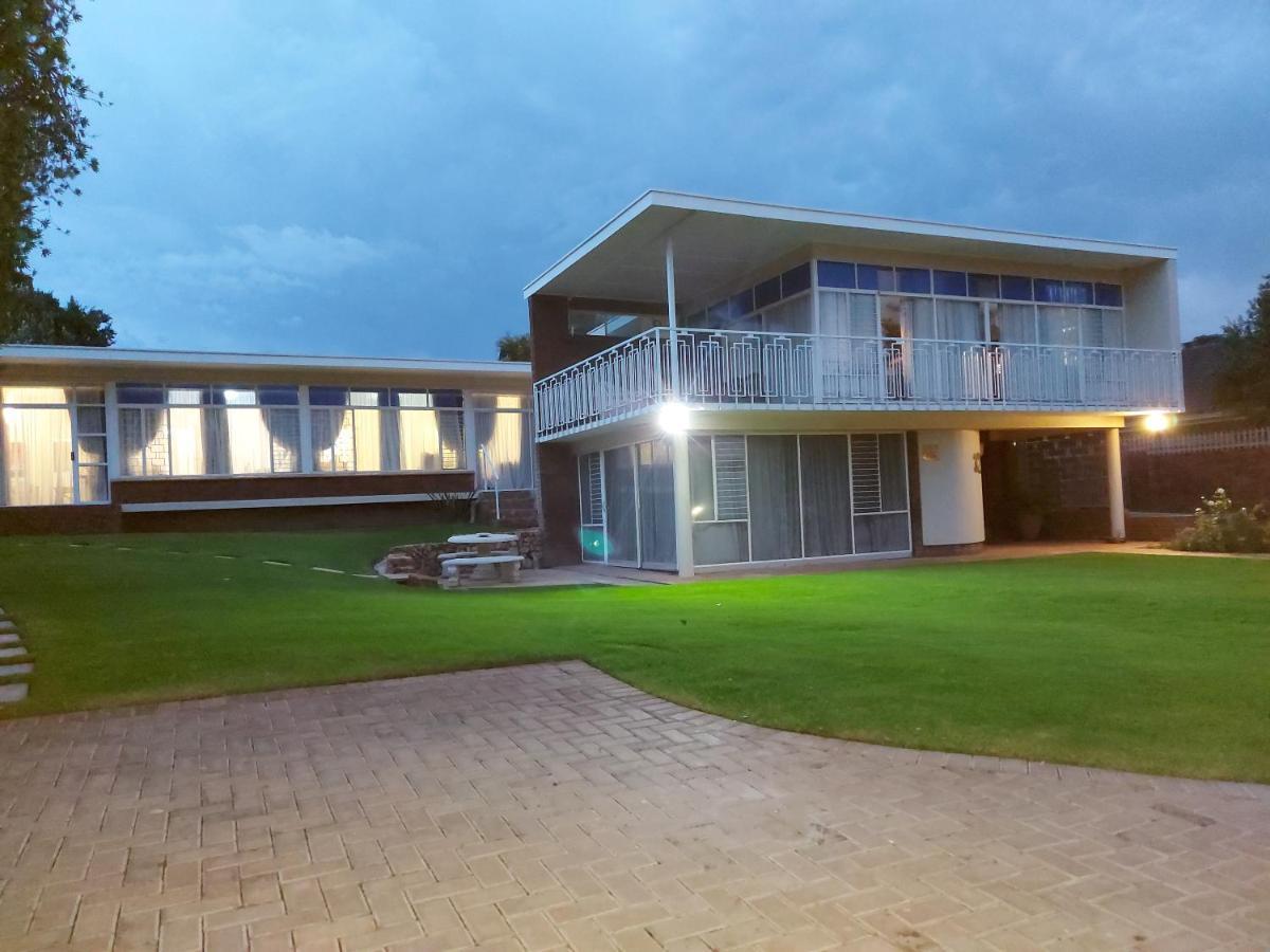 Goedgedacht Guestrooms 波切夫斯特鲁姆 外观 照片
